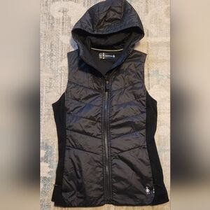 Women's Smartwool Smartloft 60 Hoodie Vest. Black. Size Small. Like New